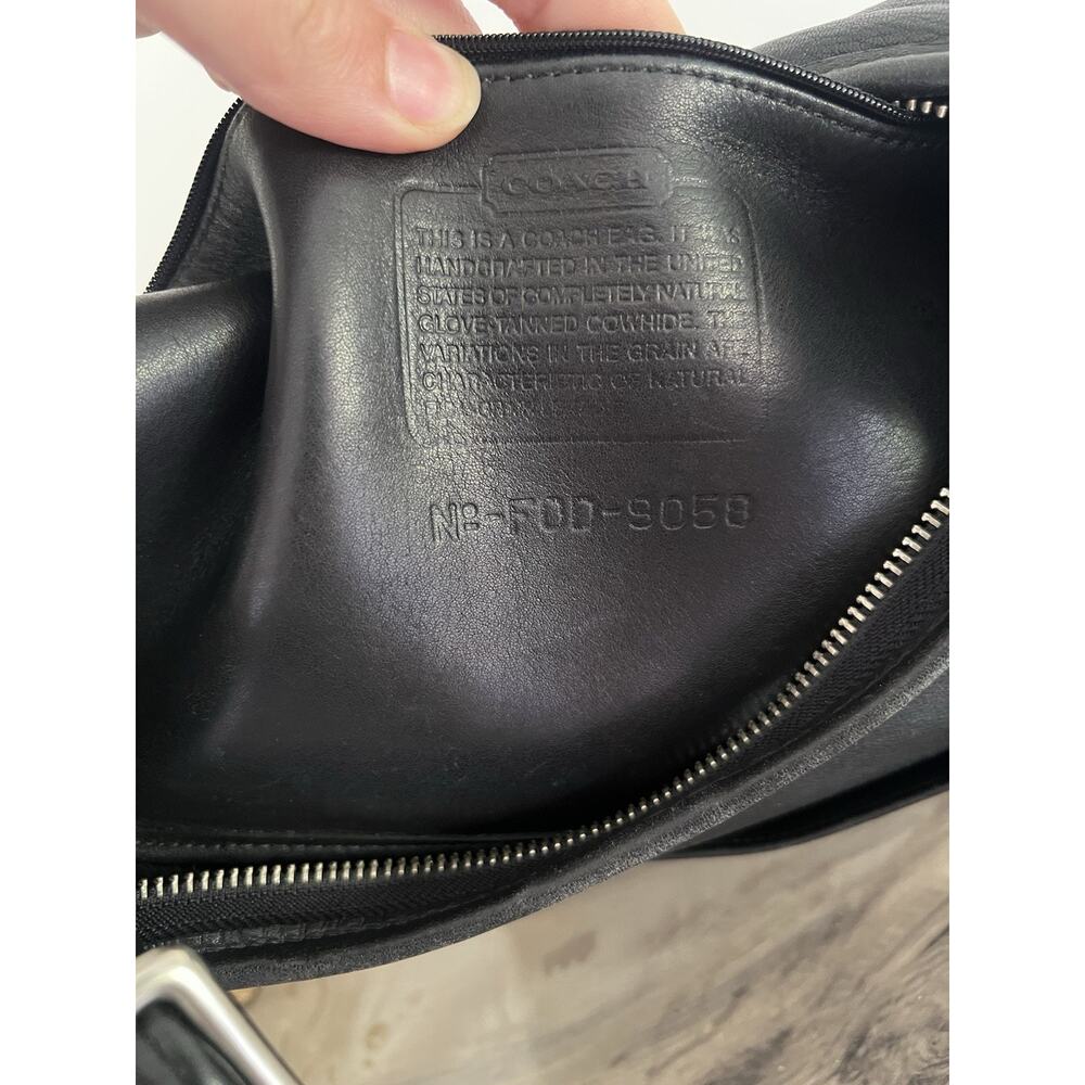 COACH Vintage Legacy Hobo 9058 Black Leather Shoulder Bag Silver Nickel USA Y2K - Picture 3 of 15